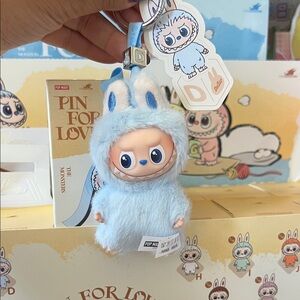 CONFIRMED “D” - PIN FOR LOVE - LABUBU